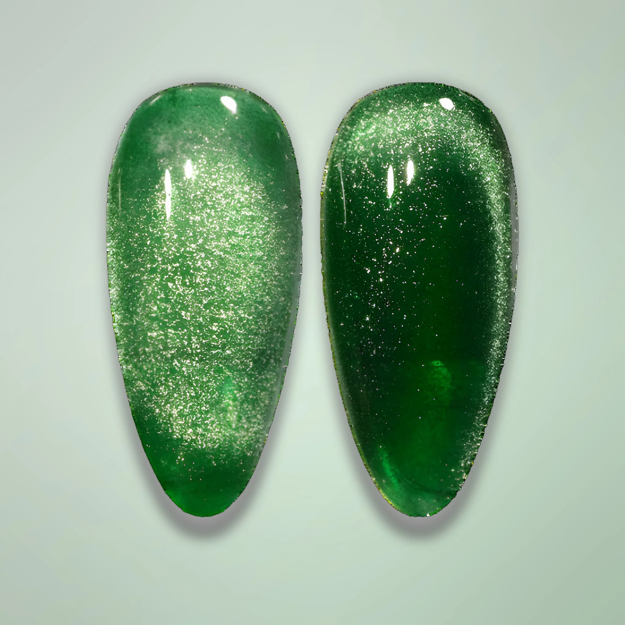 DND DC Gel - 9D Cat Eye - 08 Purrsian Purrfection