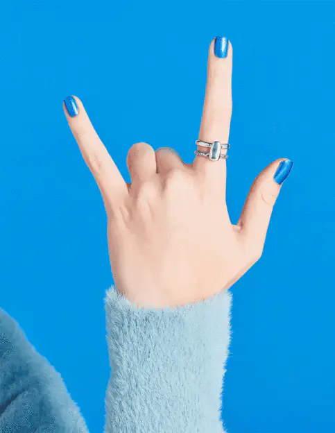 OPI Infinite Shine - Fiji Spring 2017 - Do You Sea What I Sea? IS F84 (D) - Image 5