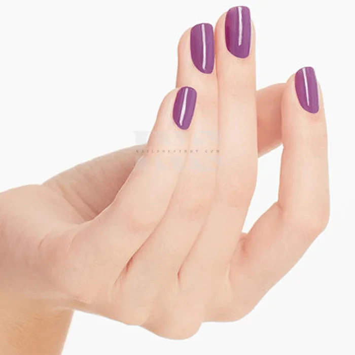 OPI Infinite Shine - Peru Fall 2018 - Grandma Kissed a Gaucho IS P35 (D) - Image 4